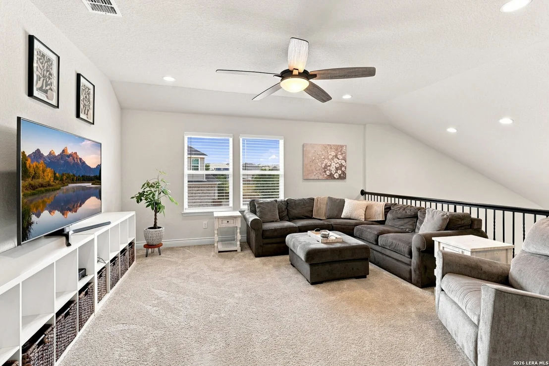 Photo of 614 Whitney Way
