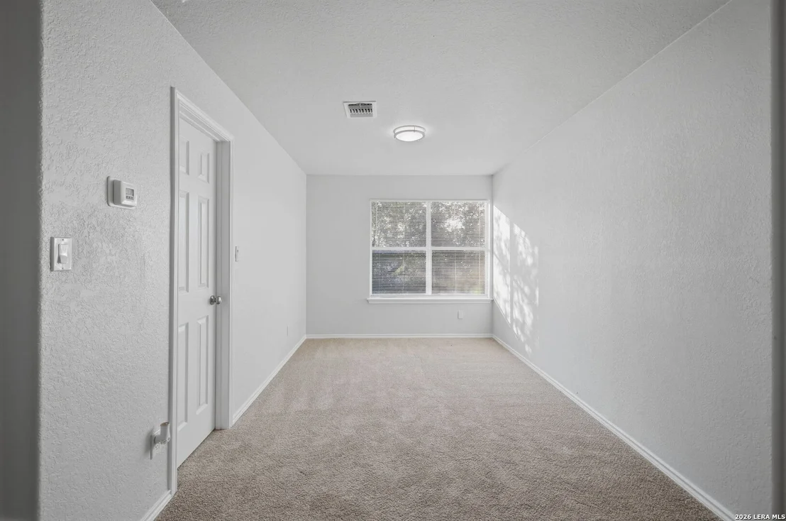 Photo of 1146 Kite Cor