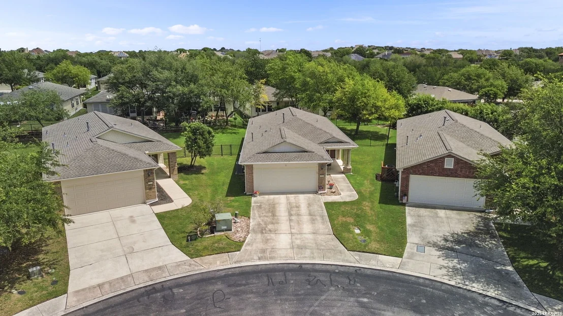 Photo of 4911 Sky Oaks