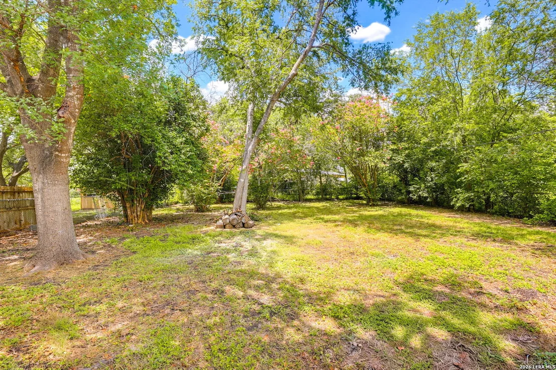 Photo of 115 LOY DR
