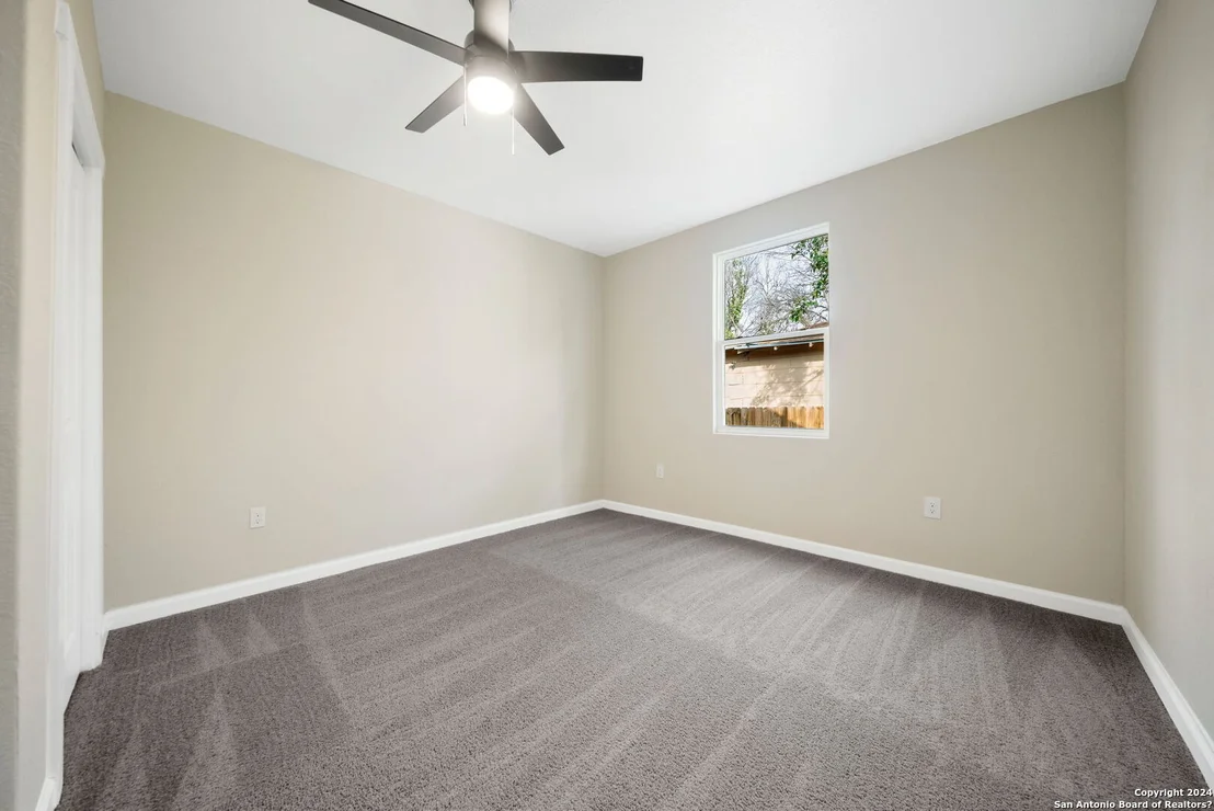 Photo of 835 CANTON