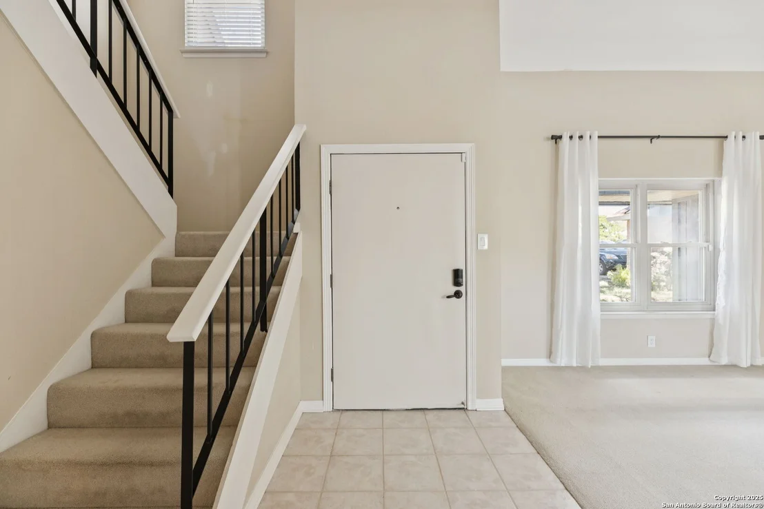 Photo of 8406 Timber Crest