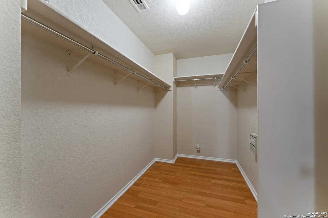 Photo of 14806 ACADEMY OAK