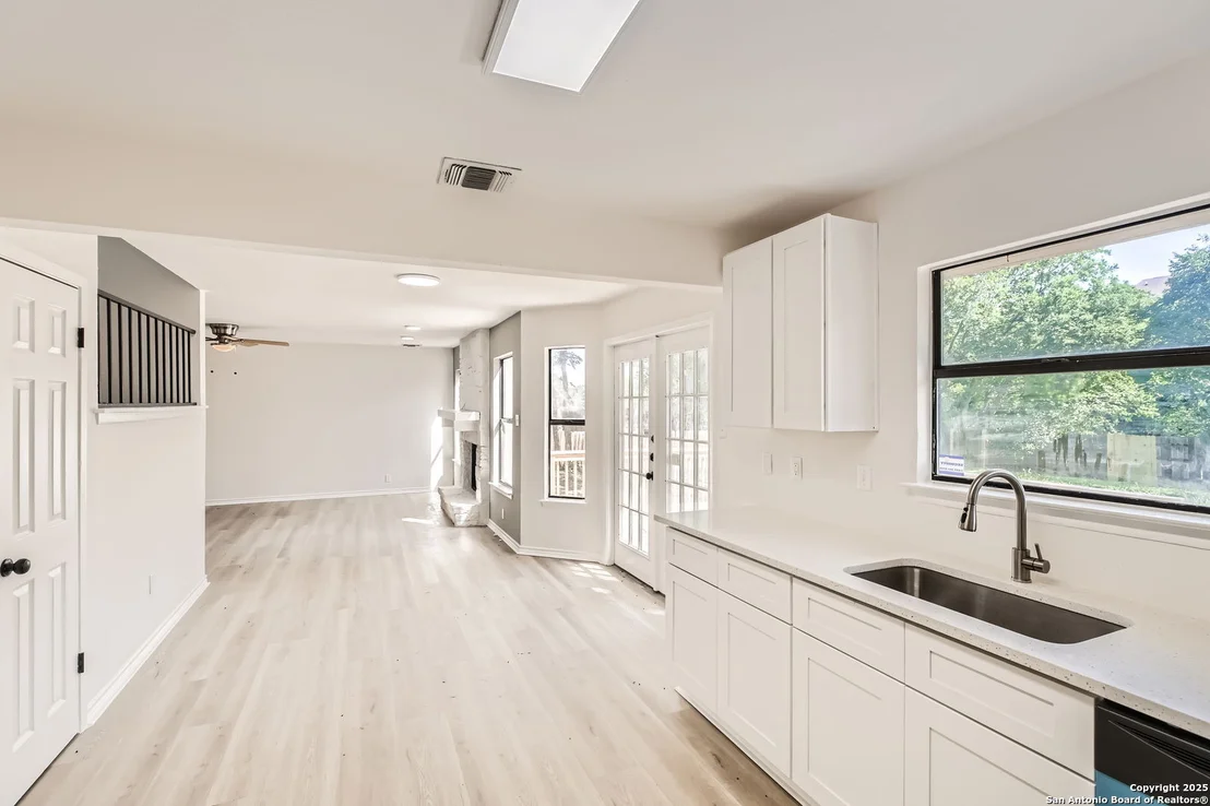 Photo of 7218 Misty Ridge