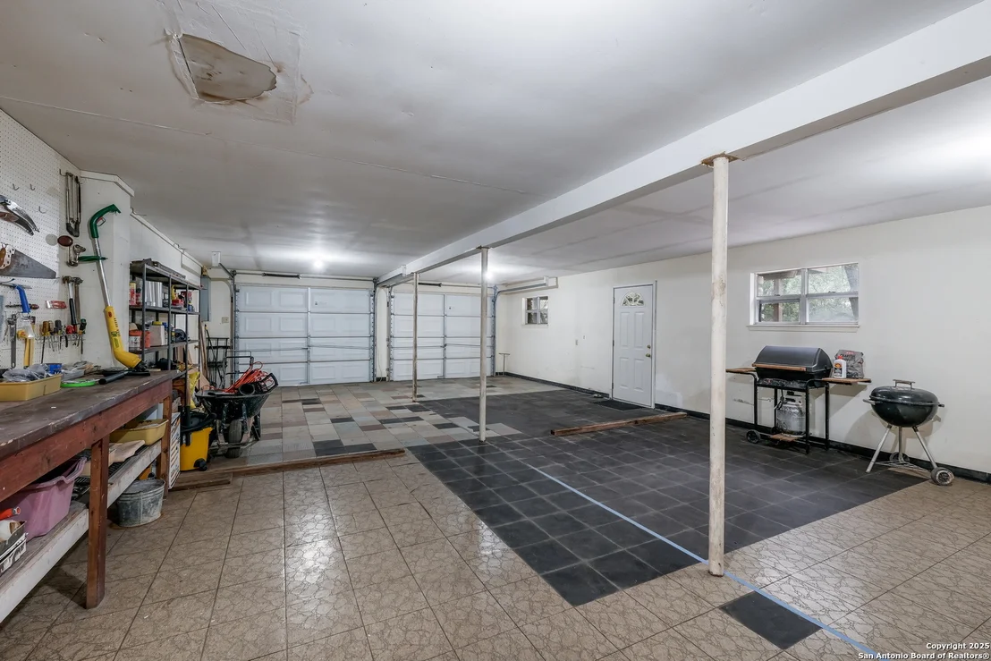 Photo of 1327 SPRINGWATER