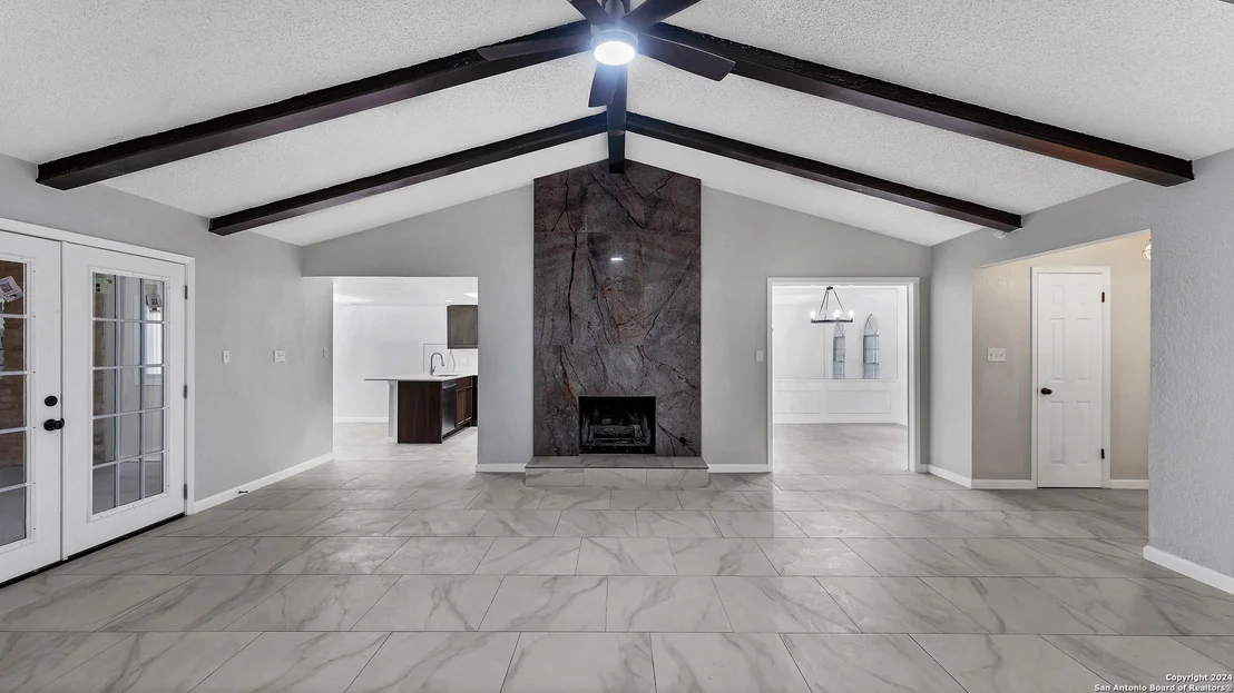 Photo of 350 FENWICK DR