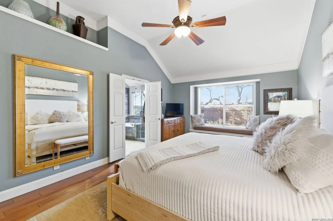 Photo of 2515 Steepleway