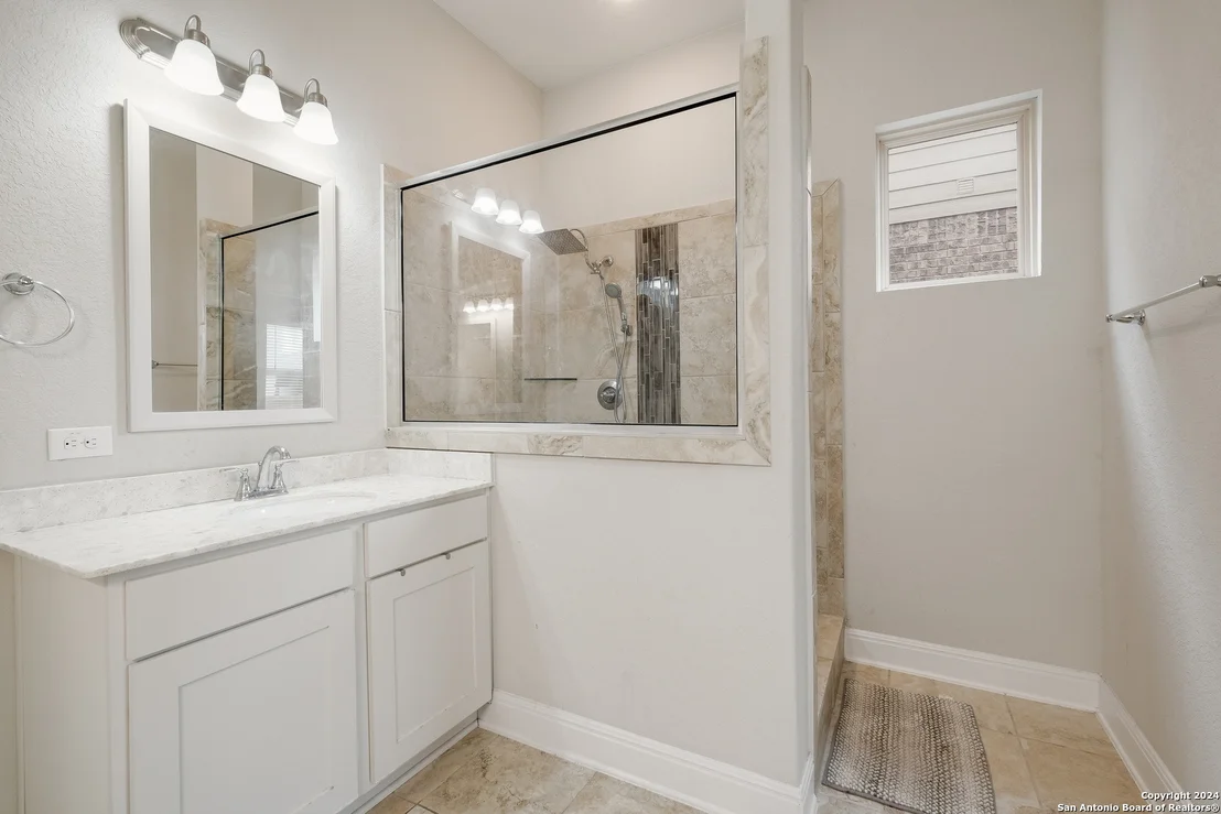 Photo of 12154 CASPARIS