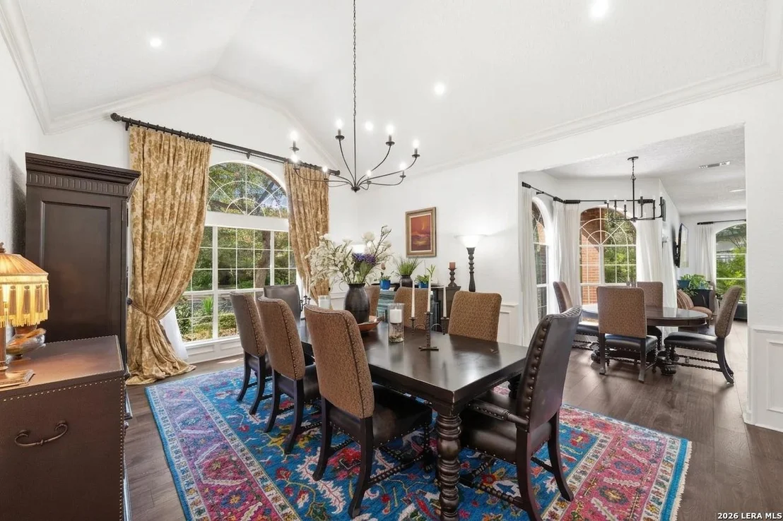 Photo of 2 Charterwood