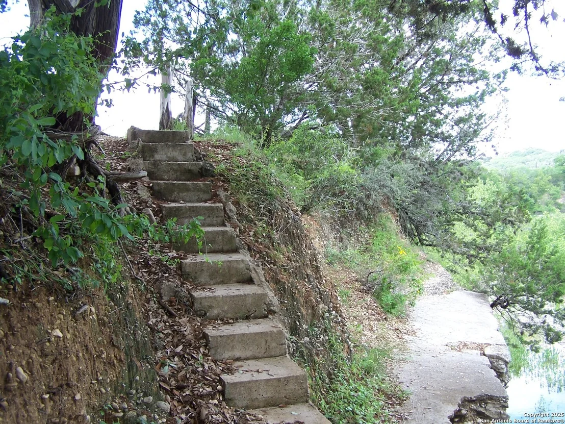 Photo of 394 Squirrel Bend