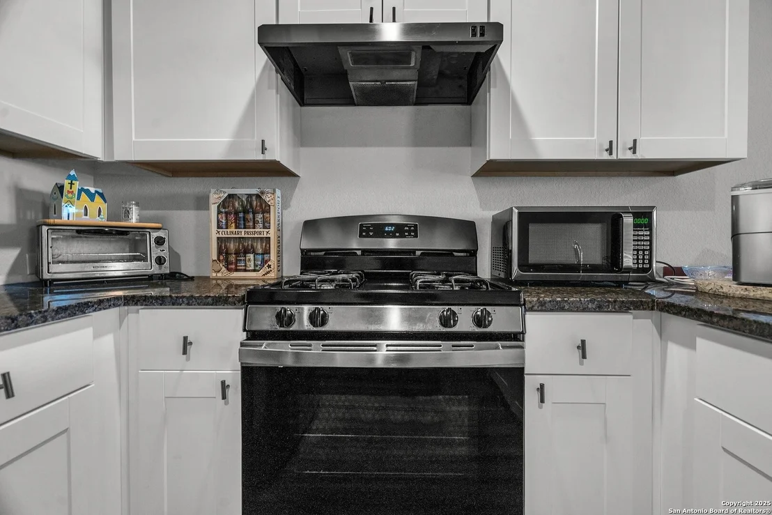 Photo of 4211 VOLCANO WAY