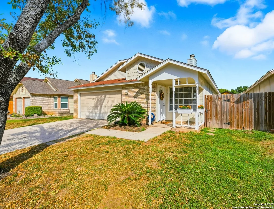 Photo of 10127 Pebblestone