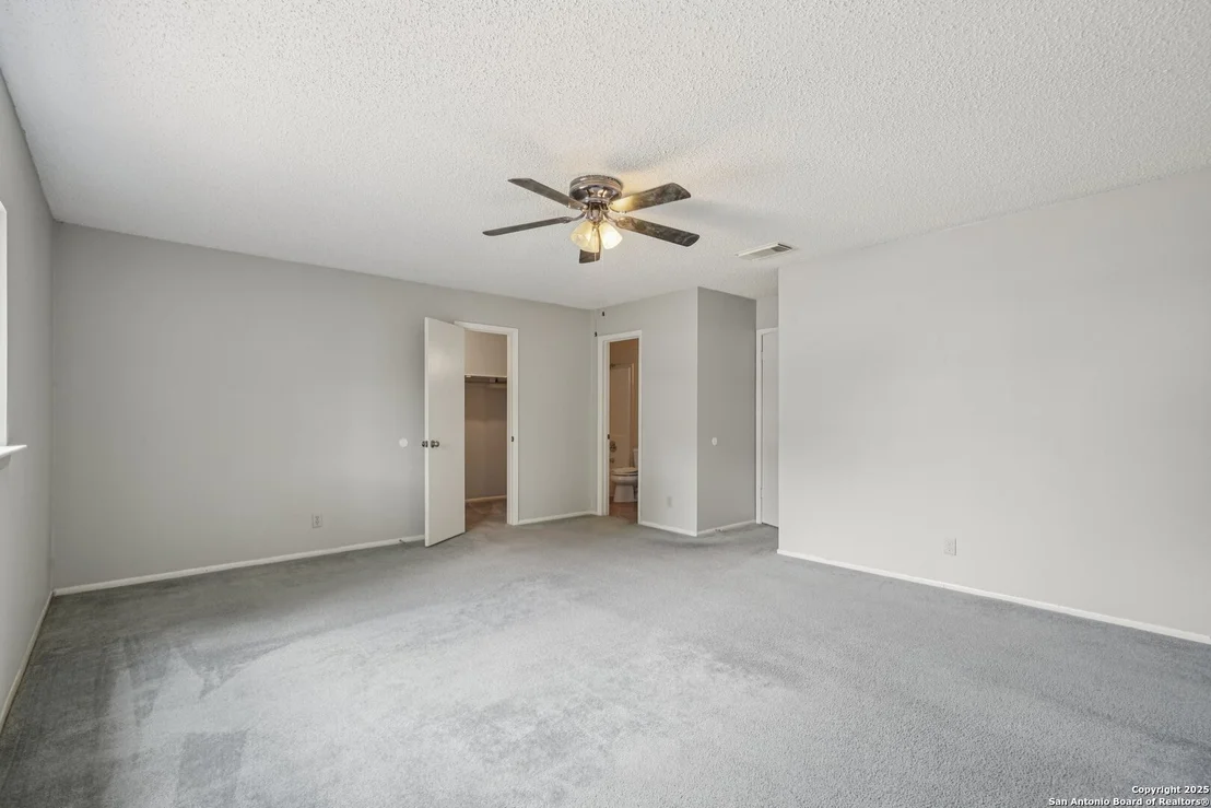 Photo of 8343 Bent Meadow