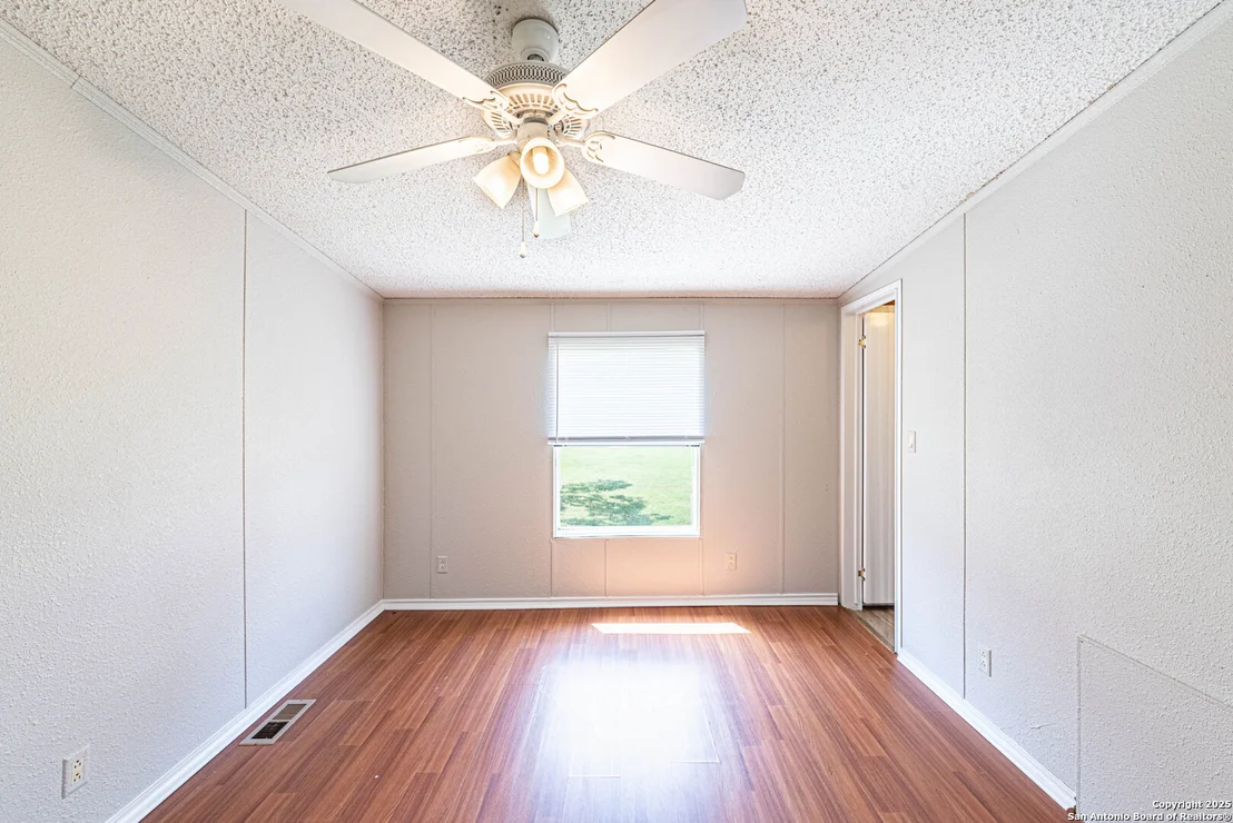 Photo of 14305 Streich