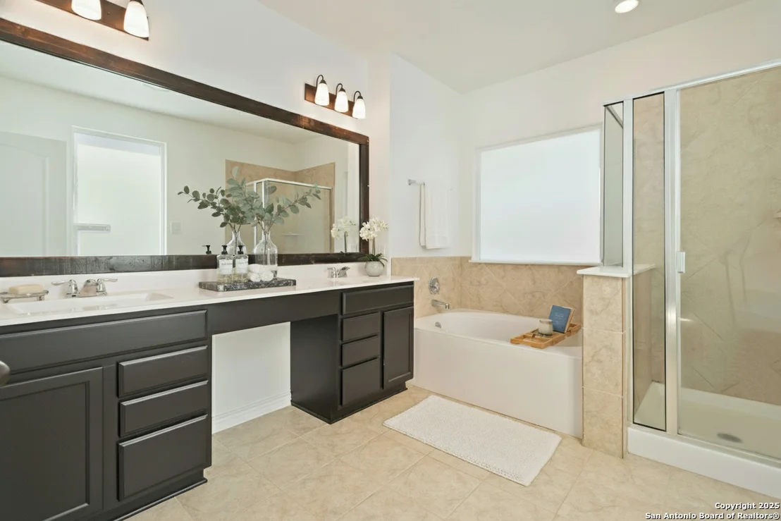 Photo of 2110 Themis