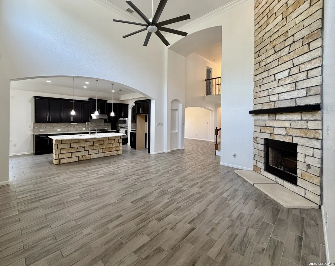 Photo of 923 Dulce Vista