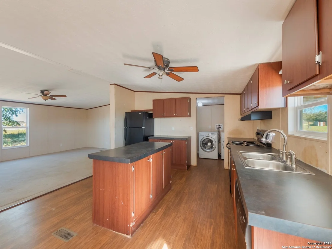Photo of 112 Rolling Hills Dr