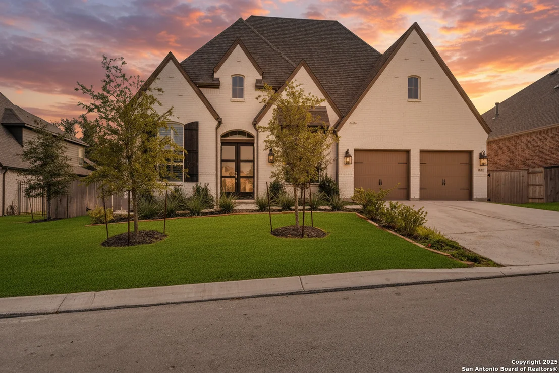 Photo of 8608 Shady Gate