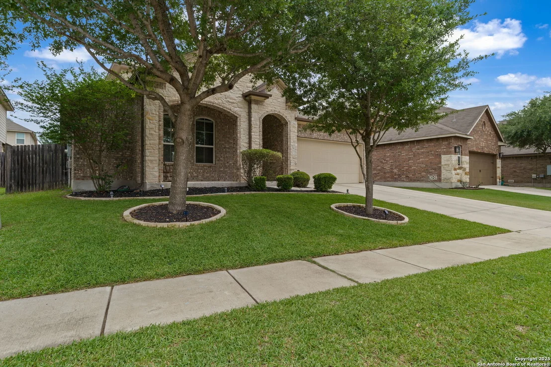 Photo of 409 Bison Lane
