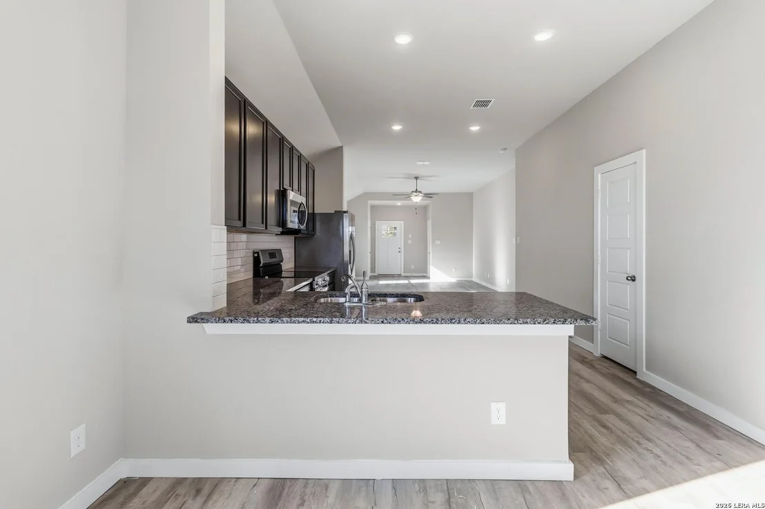 Photo of 11122 Schmidt Lane