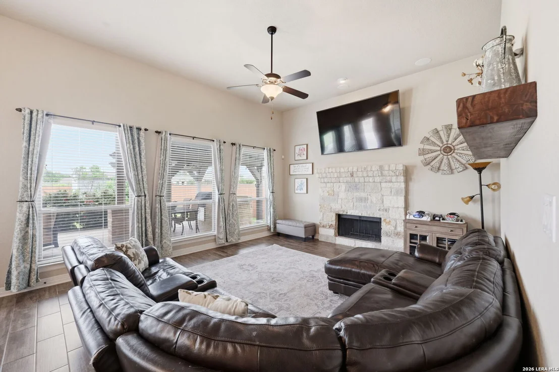 Photo of 30603 SETTERFELD CIR