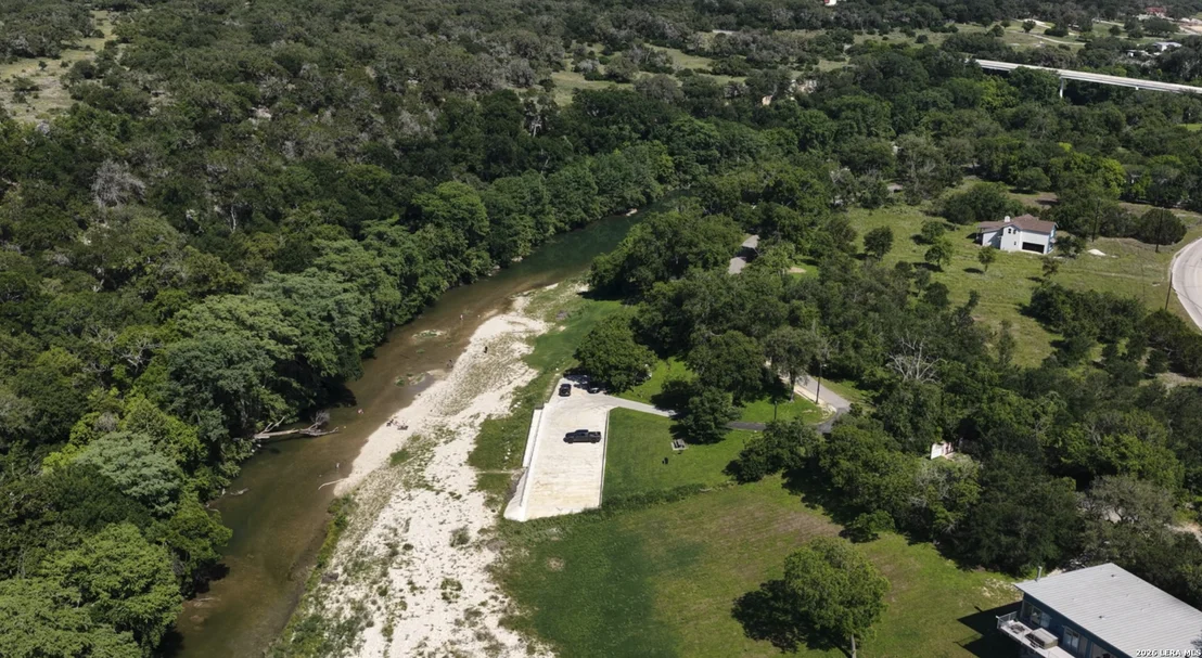 Photo of 5030 SPRING BRANCH RD