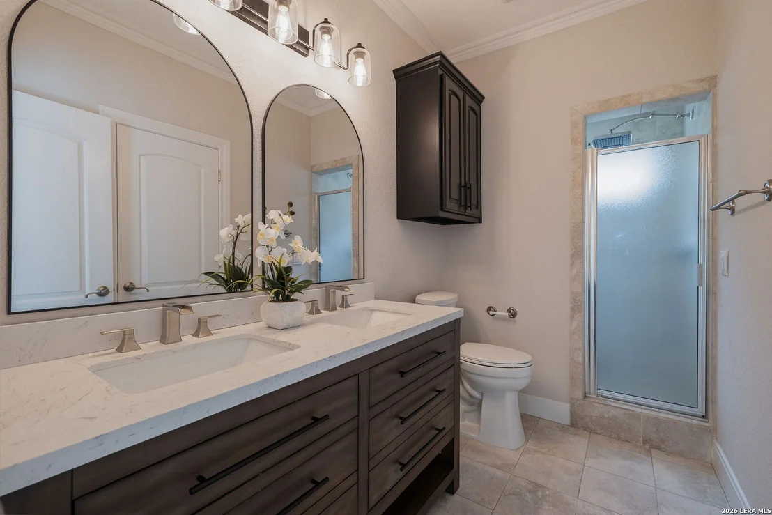 Photo of 3 BENCHWOOD CIR