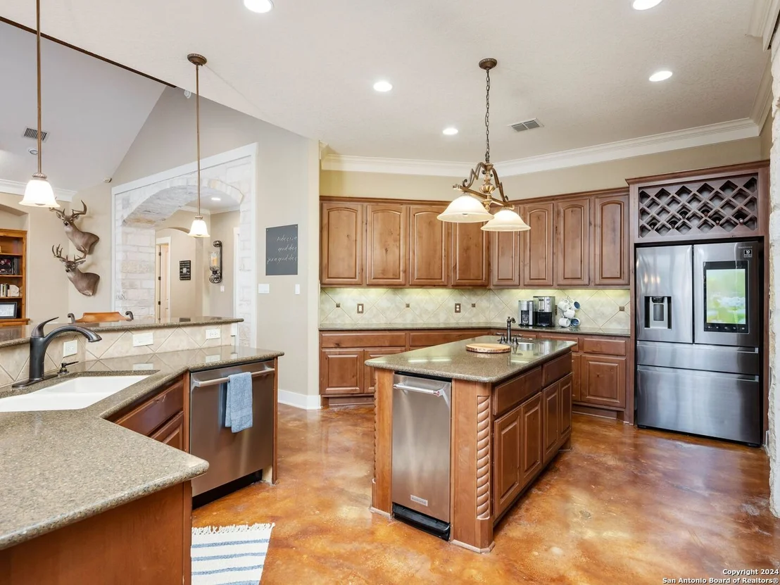 Photo of 676 Long Meadows