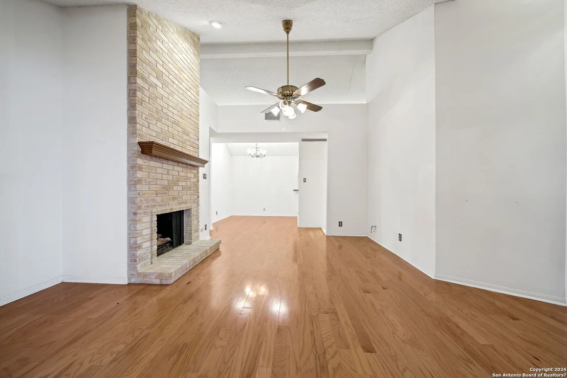 Photo of 5730 SPRING WATCH