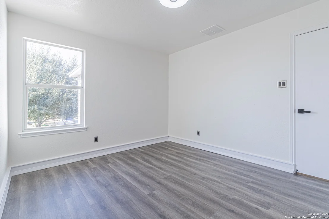 Photo of 5110 Sunview Vly