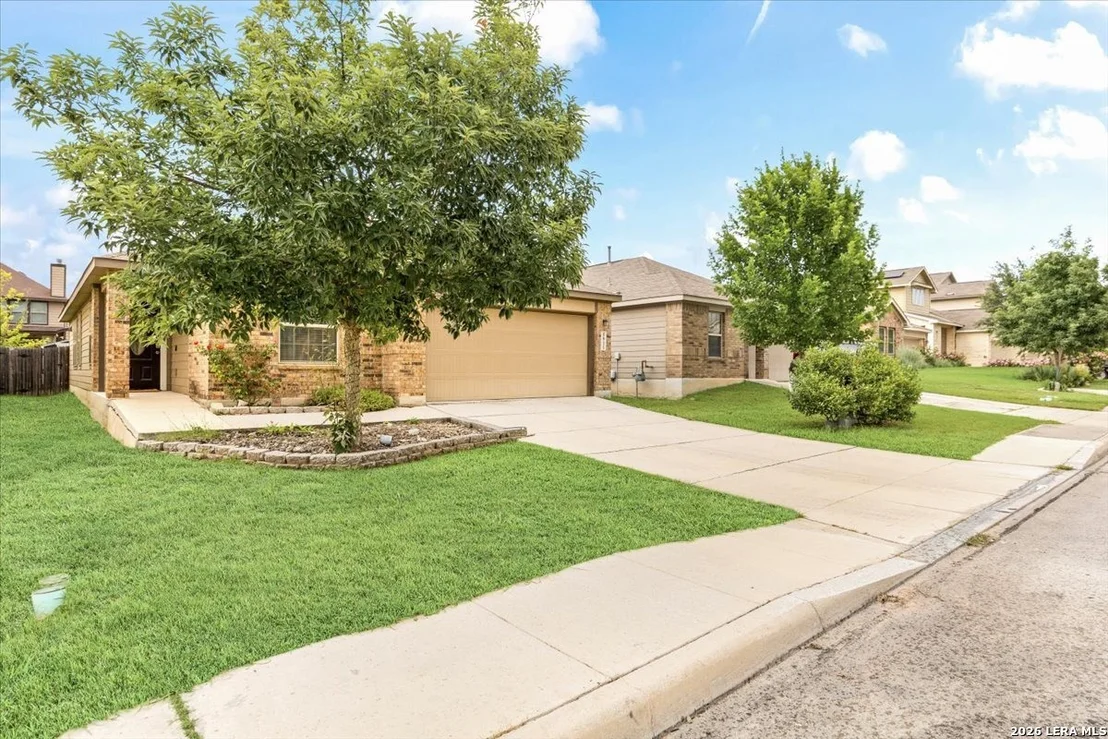 Photo of 5911 Bridle Bend