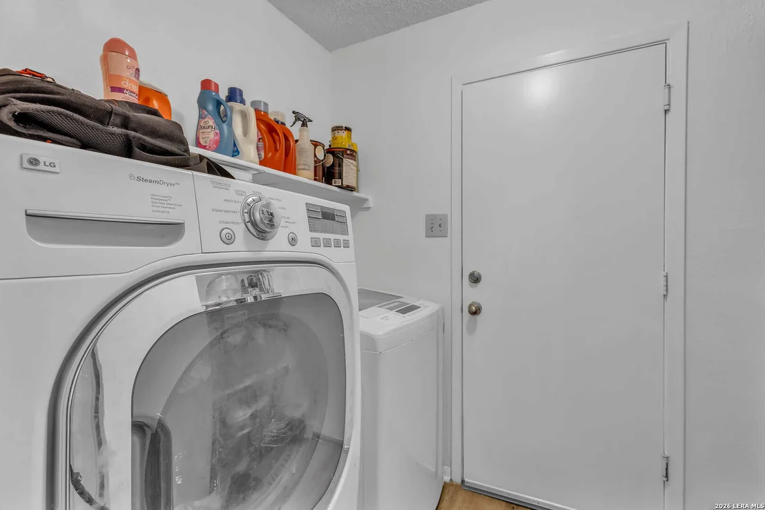 Photo of 8218 Laurel Bnd