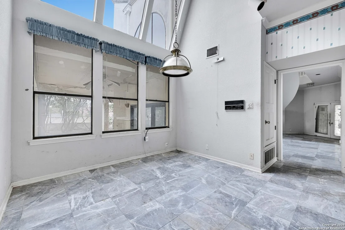 Photo of 12702 CRANES MILL
