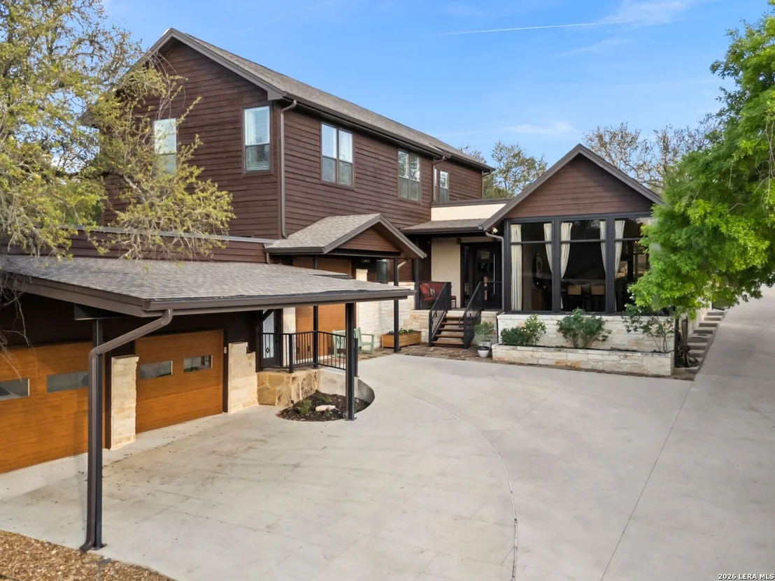 Photo of 1146 VICTORIA LN