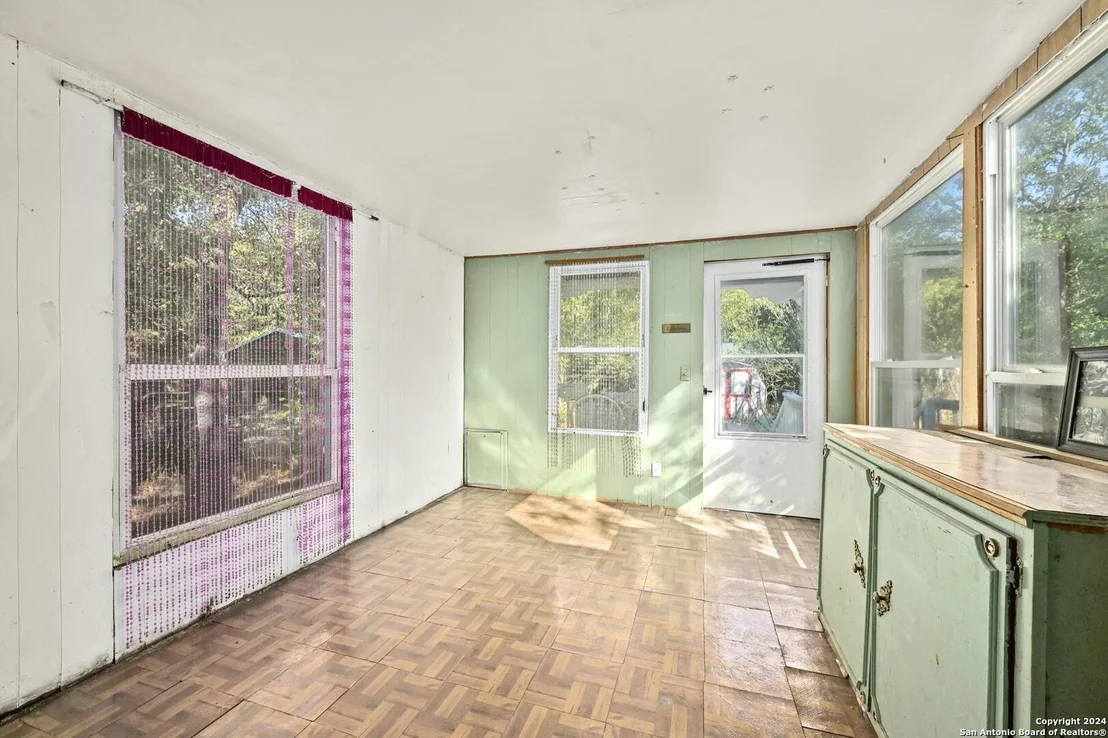 Photo of 1007 Red Bud Drive
