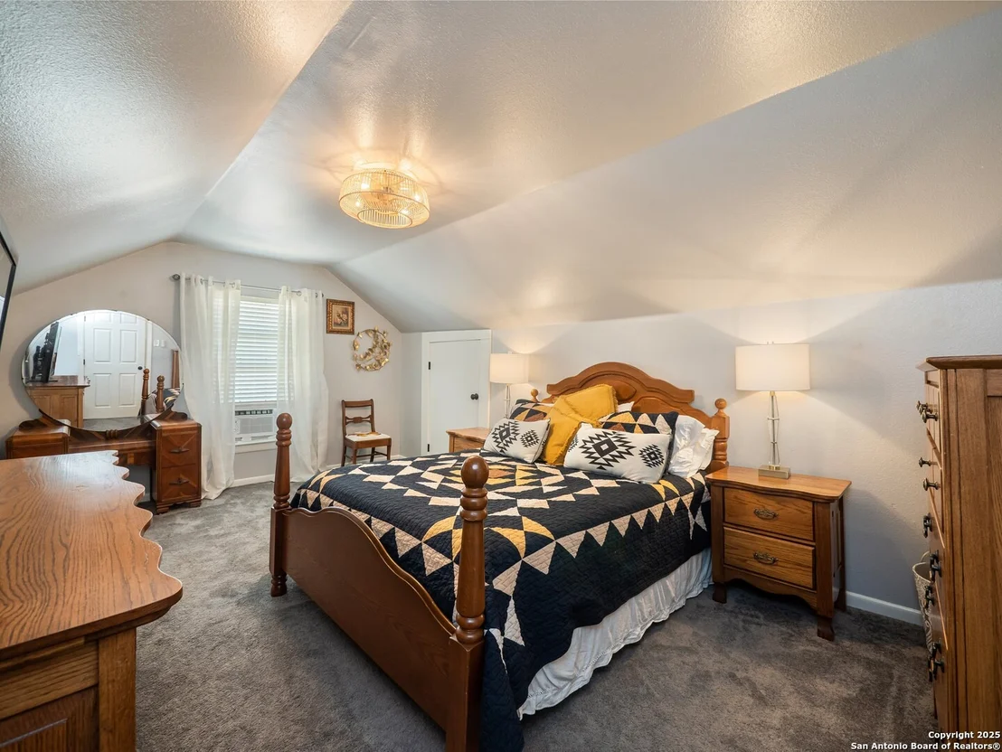 Photo of 2275 Huber Rd