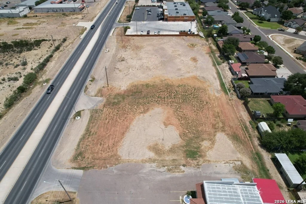 Photo of Unit 0 at 2727 N VETERANS BLVD.
