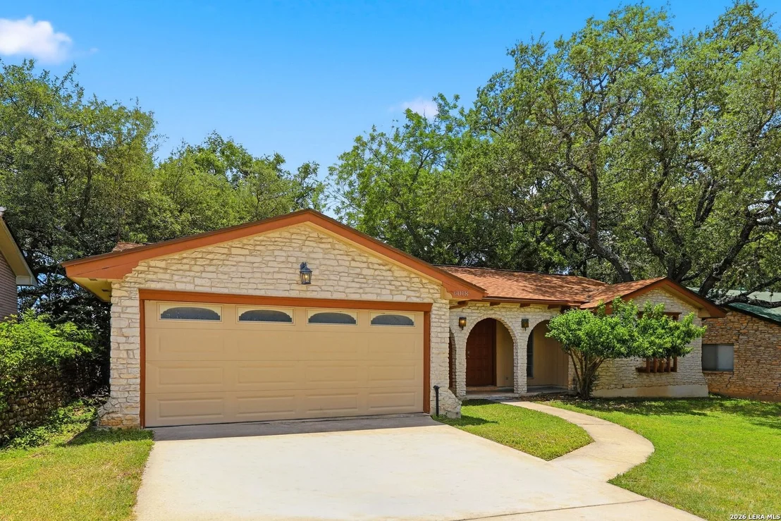 Photo of 6018 FOREST SHADOW ST