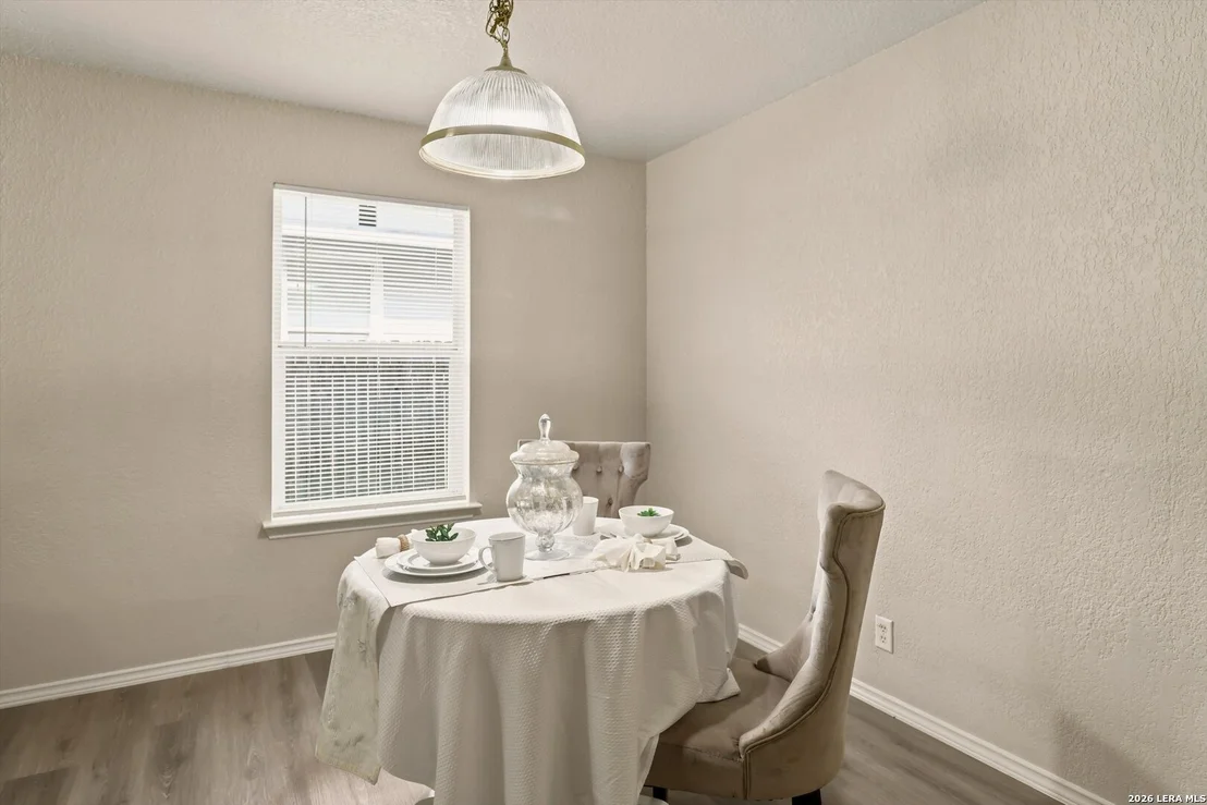 Photo of 8235 Heights Vly