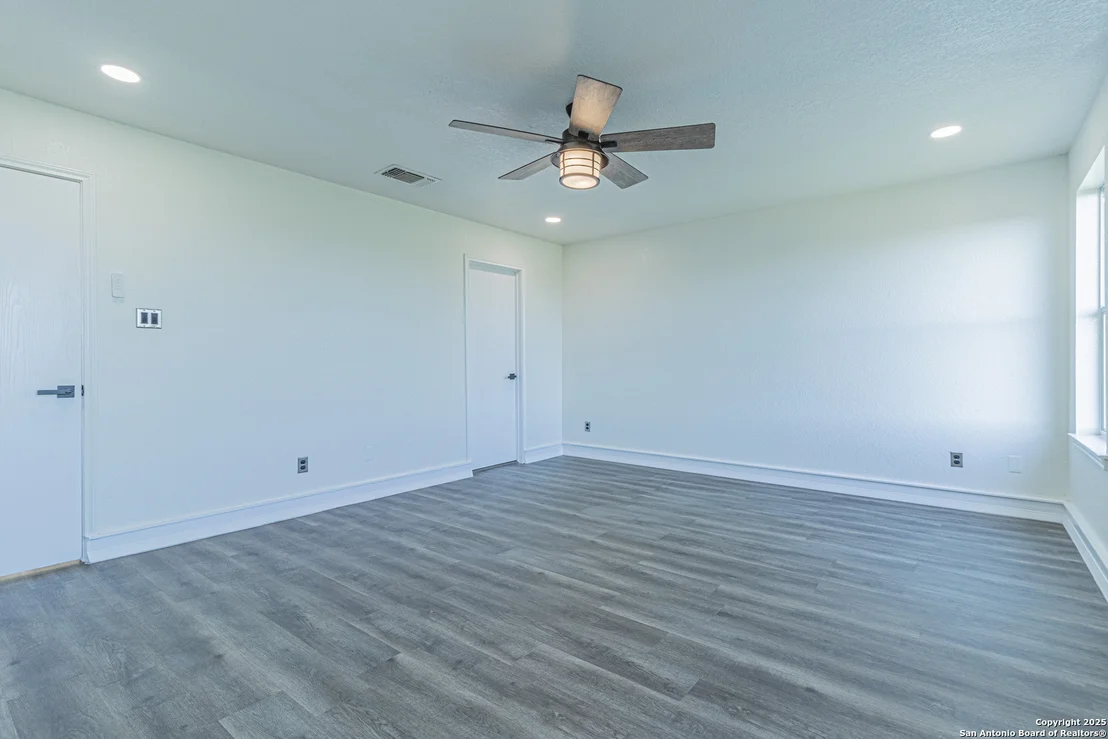 Photo of 5110 Sunview Vly
