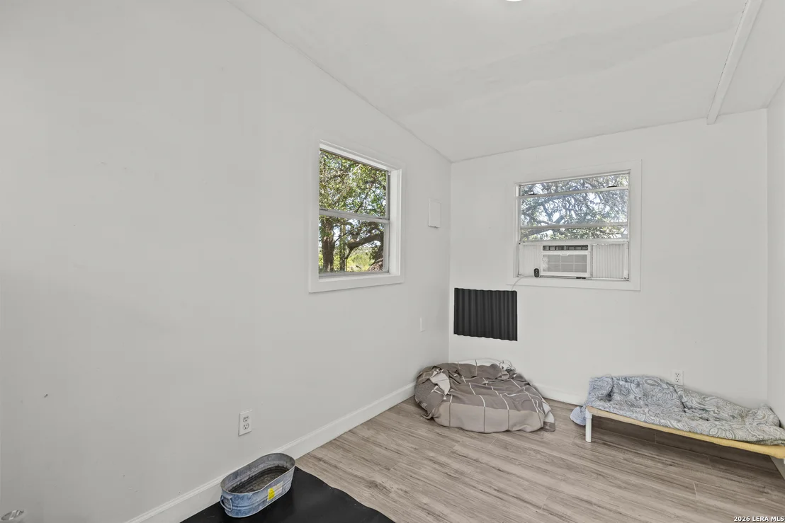 Photo of 130 SCENIC VIEW DR