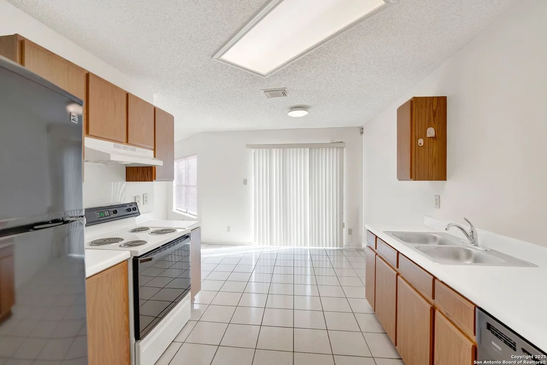 Photo of 6847 Evercrest