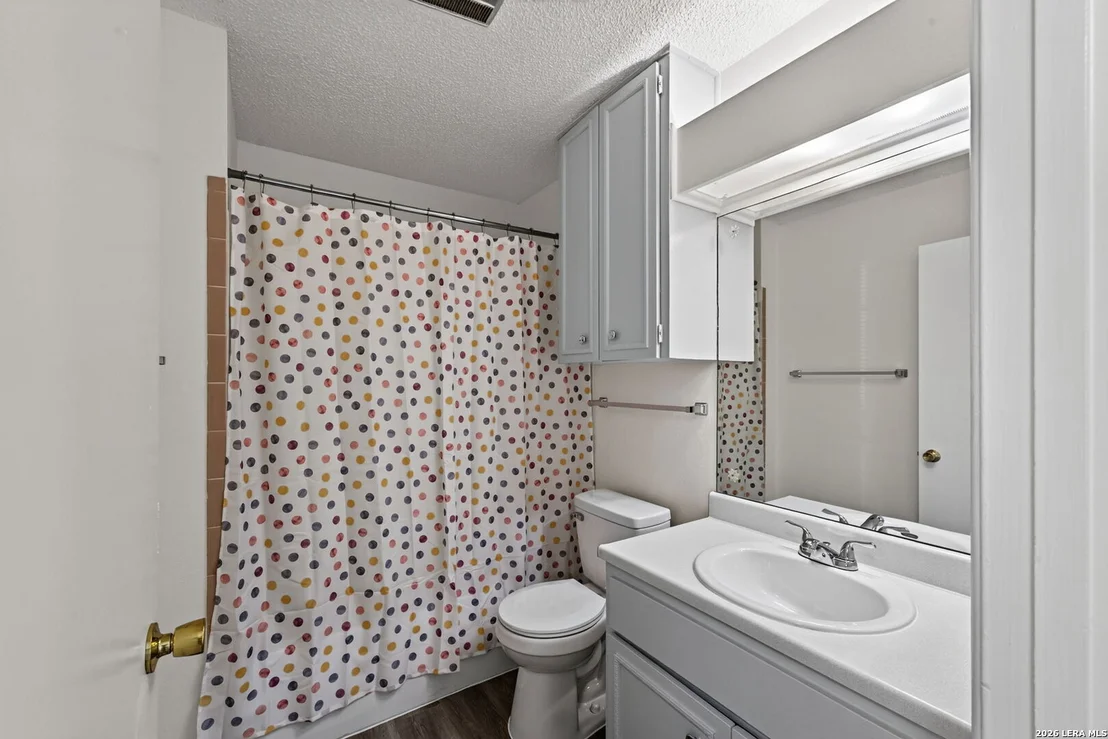 Photo of 1409 OAK ST