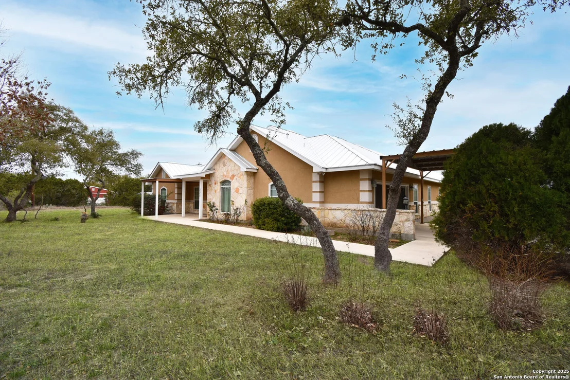 Photo of 235 County Road 2720