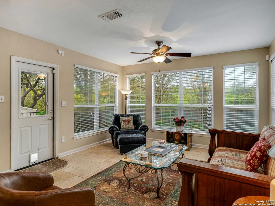 Photo of 15415 Steves Run