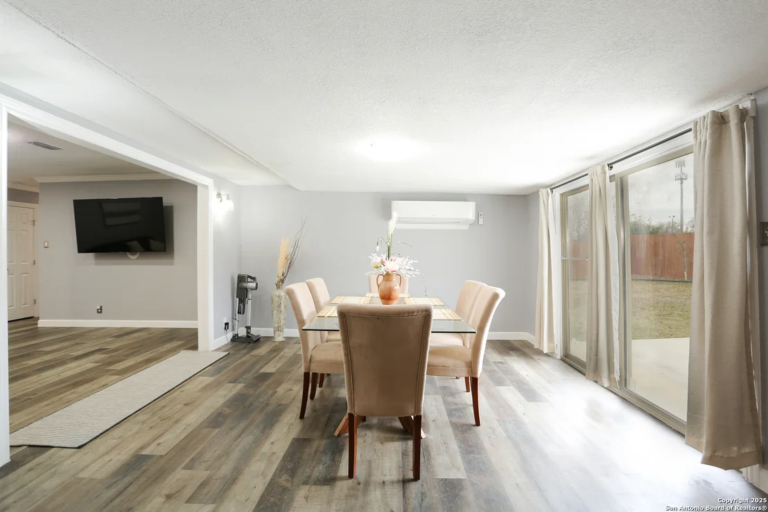 Photo of 750 WAYSIDE DR