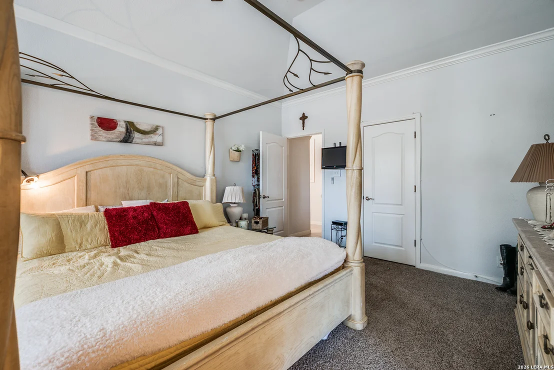 Photo of 914 Grassy Meadows