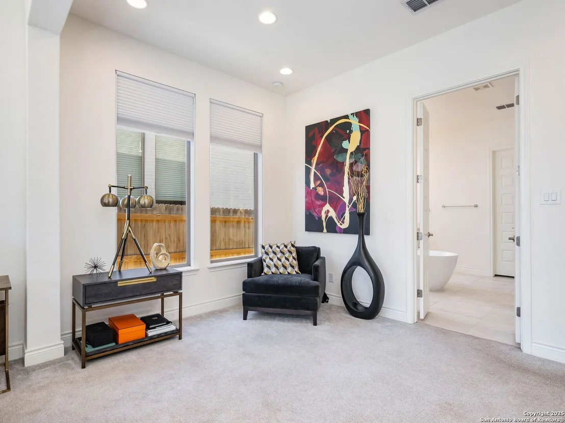 Photo of 9032 Beacon Ridge