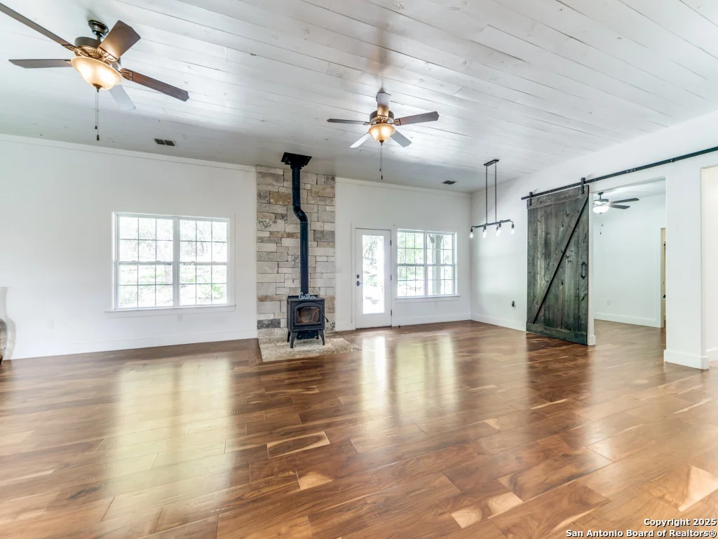 Photo of 2521 Bay Hill