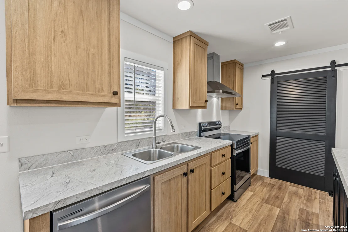 Photo of 2240 Stevens Rd